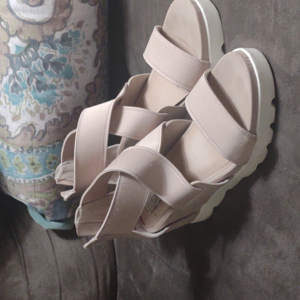 Steve Madden New York Pink Chunk Heels